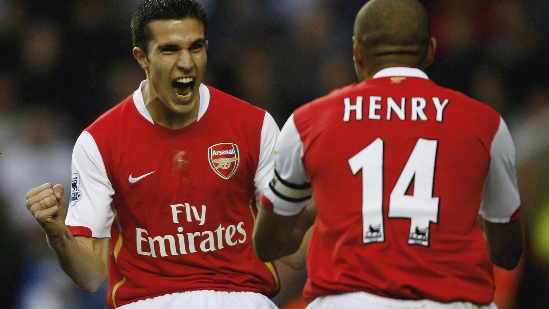 龙赛罗独家调查揭示，九成球迷将球队低迷归咎于球员，阿隆索帅位意外获挺