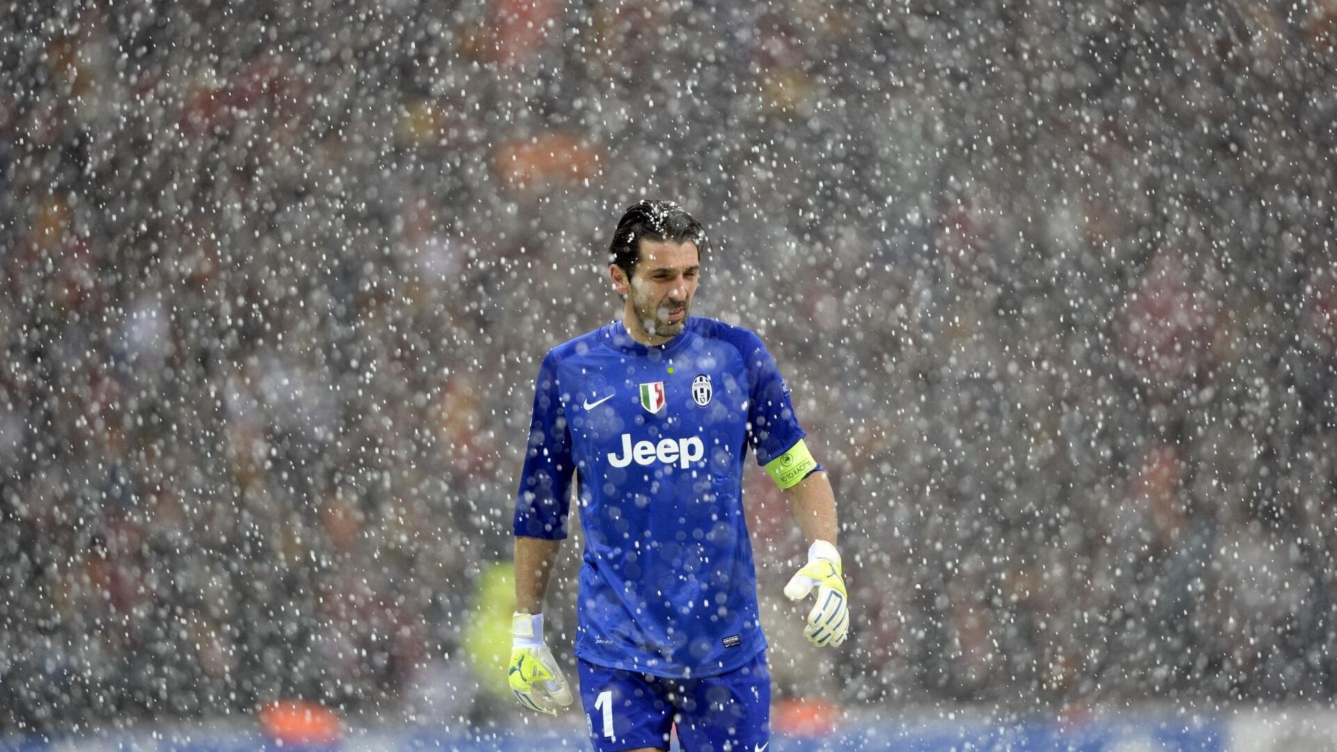 德国与北爱尔兰交锋，维尔茨同沃尔特马德先发，布拉德利获派登场