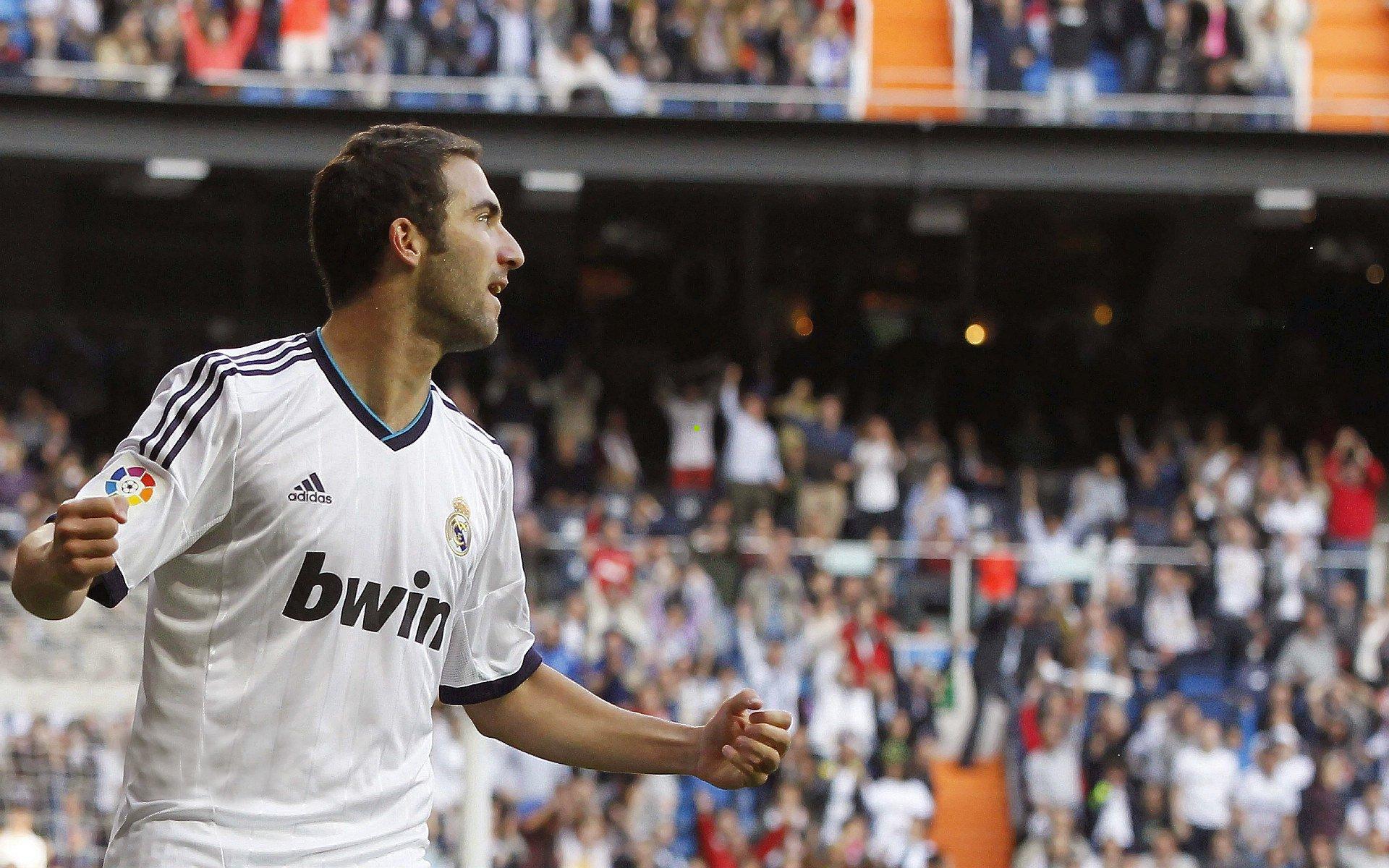 莫斯克拉把握契机锋芒毕露，枪手夏季转会窗口收获最超值瑰宝