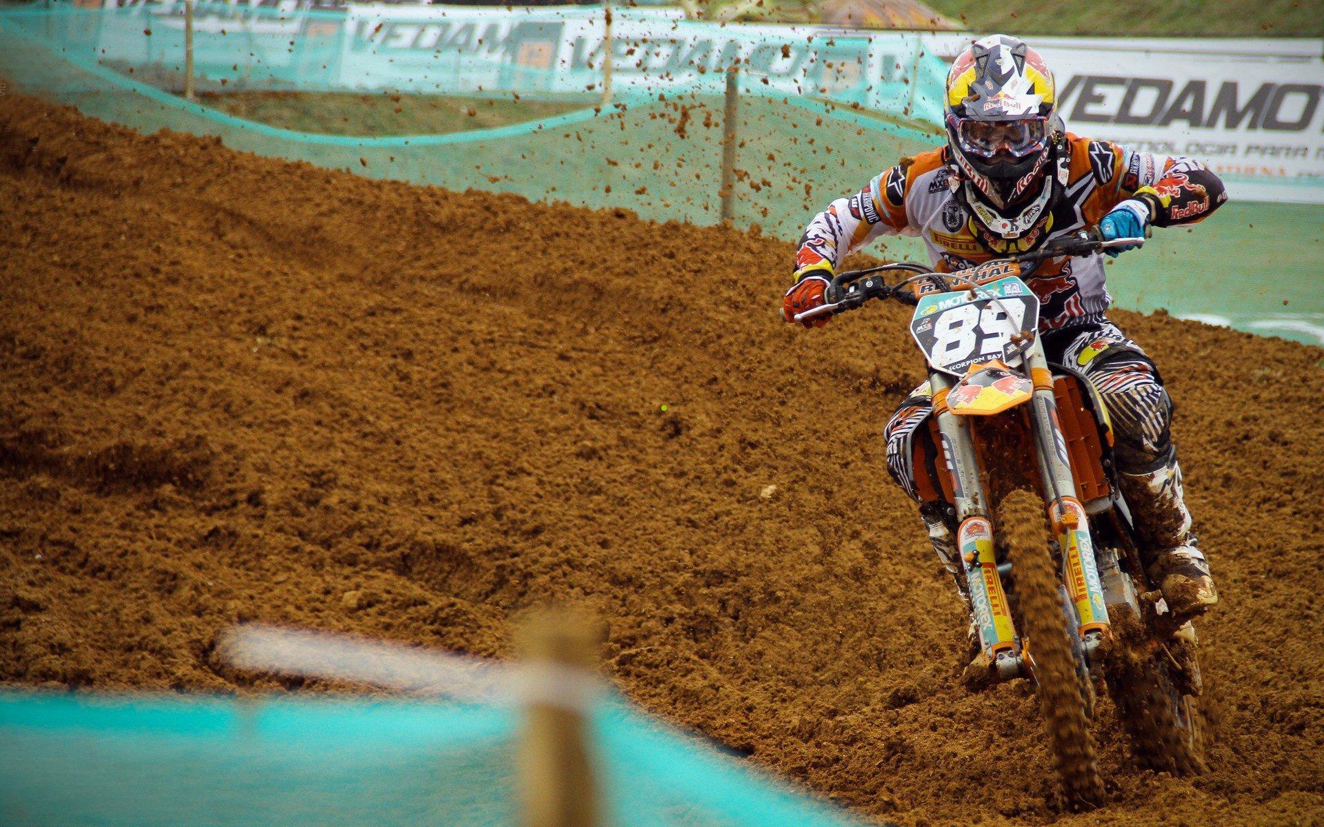 中国足彩网_中超黑马横扫领头羊登顶积分榜 三叉戟合力贡献八球四助攻主宰赛场